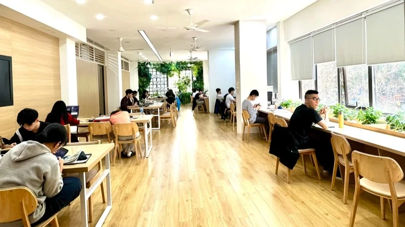 [Ảnh] Tổng Bí thư Tô Lâm tiếp Đại sứ Philippines Meynardo Los Banos Montealegre