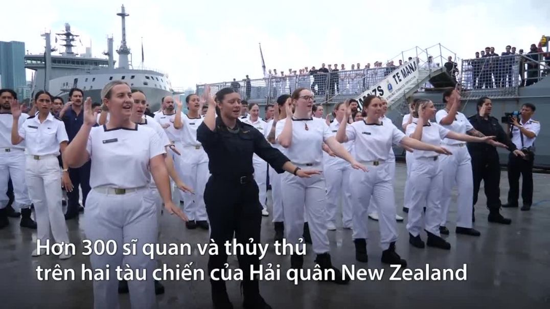 Thủy thủ New Zealand nhảy điệu Haka khi cập cảng Sài Gòn