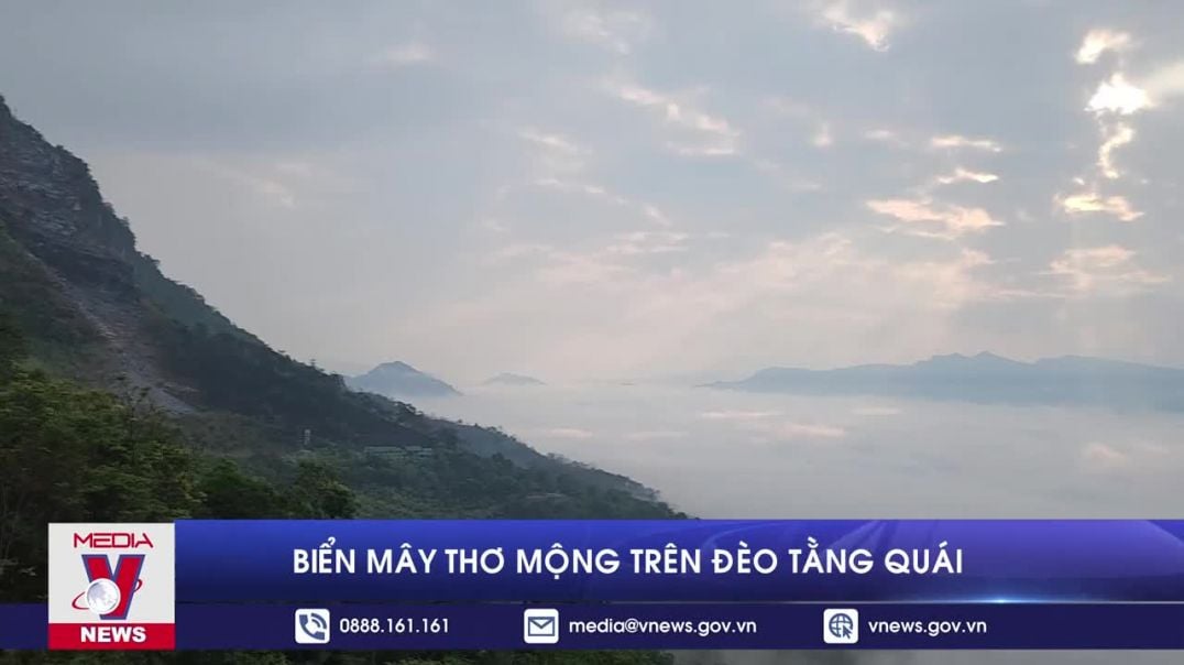 Biển mây thơ mộng trên đèo Tằng Quái