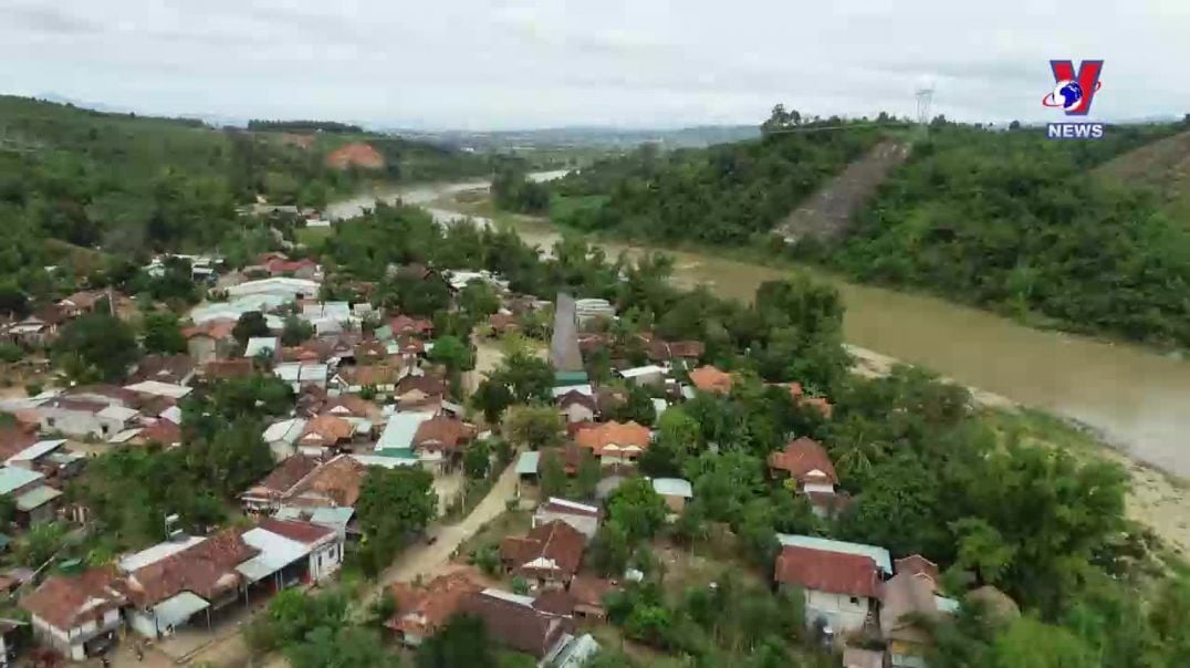 Nhà sàn của người Ba Na