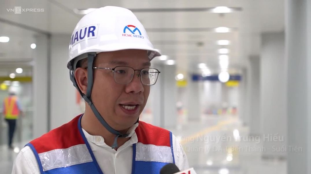 ⁣Hai tàu Metro số 1 lần đầu cùng chạy thử toàn tuyến