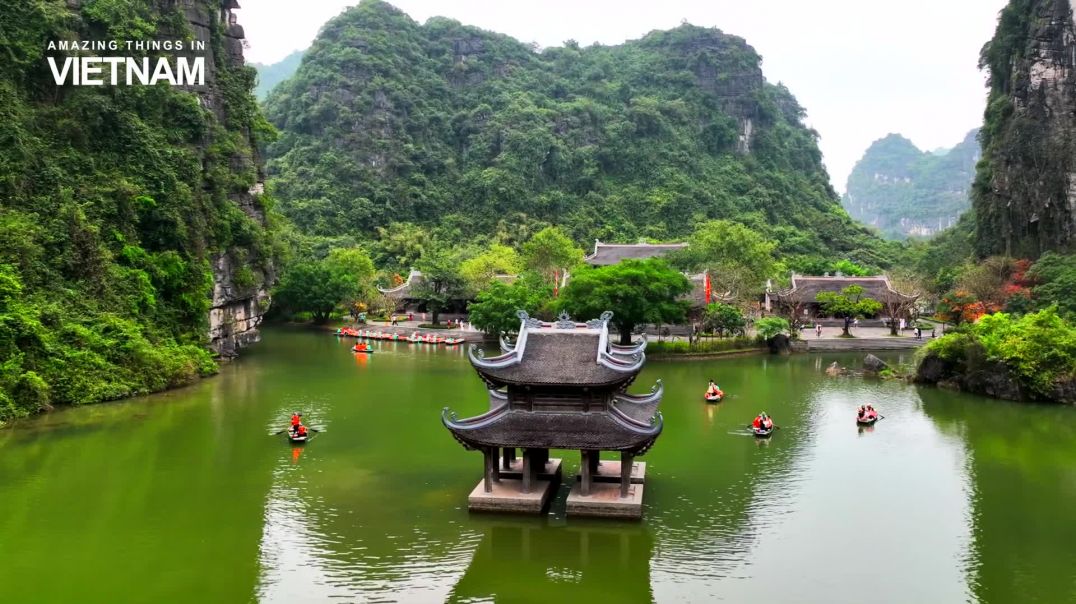 ⁣Trang An, Ninh Binh - The World natural and cultural heritage