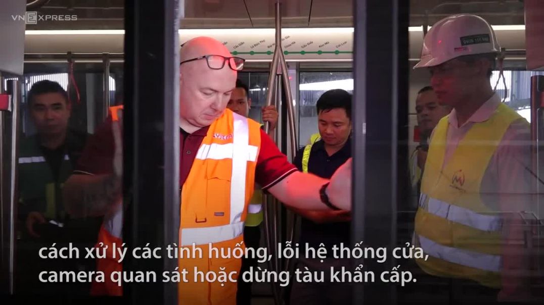 Lái tàu học kiểm soát an toàn trên tuyến Nhổn - ga Hà Nội