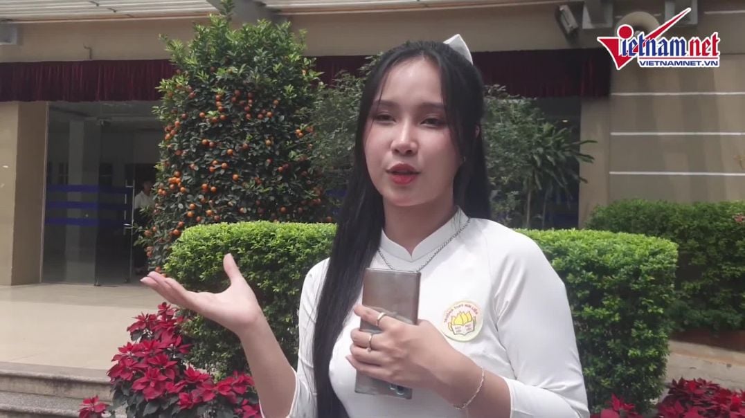 Nữ phó bí thư đoàn xinh đẹp: 'Em giải trí bằng cách lao vào công việc'