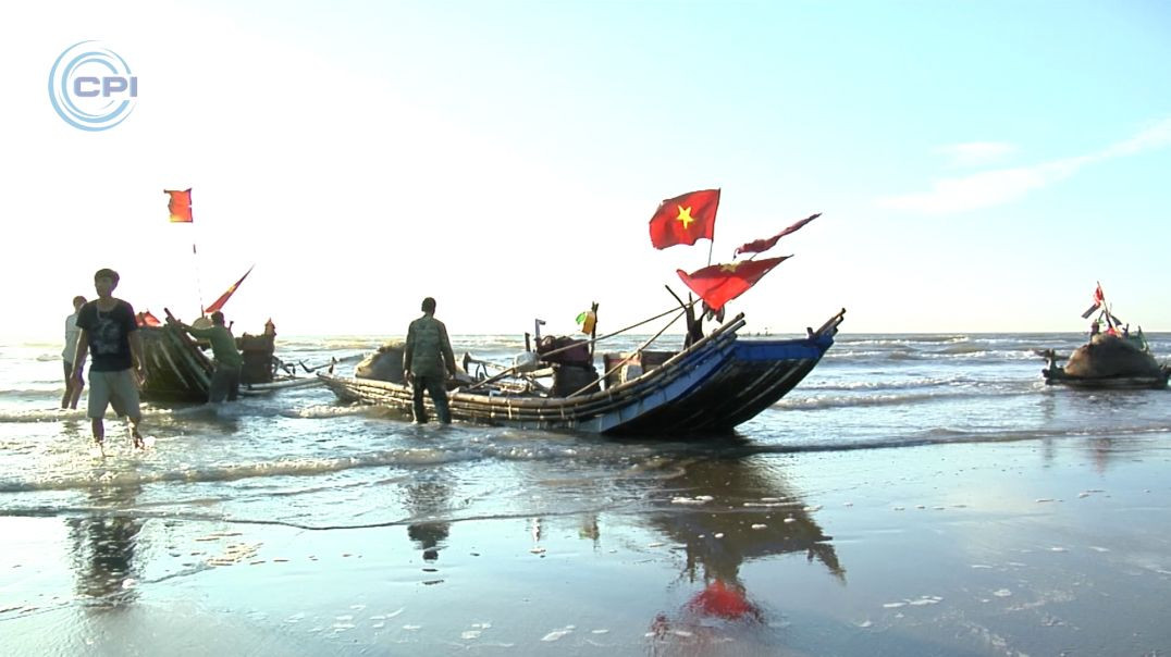 Tìm hiểu về cuộc sống ngư dân làng chài ven biển Thanh Hóa