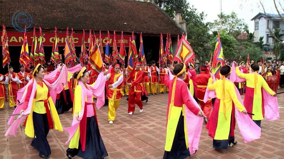 Lễ rước bánh thánh làng Bình Đà