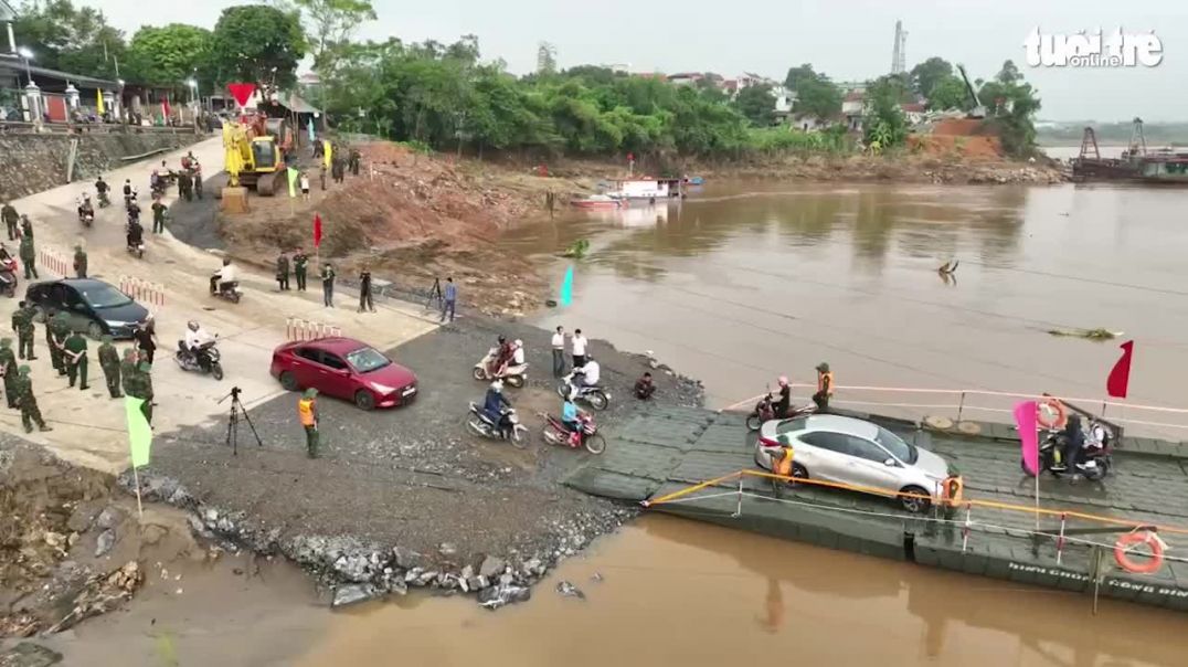 ⁣Chính thức thông xe cầu phao Phong Châu, những điều cần lưu ý khi qua cầu