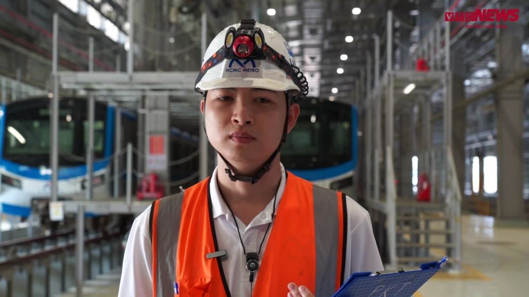 Ngày làm việc thầm lặng của người 'giữ sức khỏe' tàu metro Bến Thành - Suối Tiên